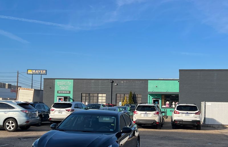 Diversity Thrift (Richmond)