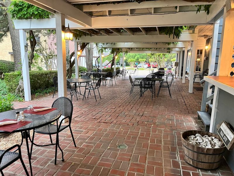 A Patio That Feels Like a Hidden Escape