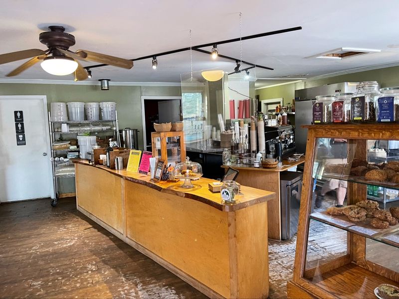 Muddy Dog Roasters - Asheville, Buncombe
