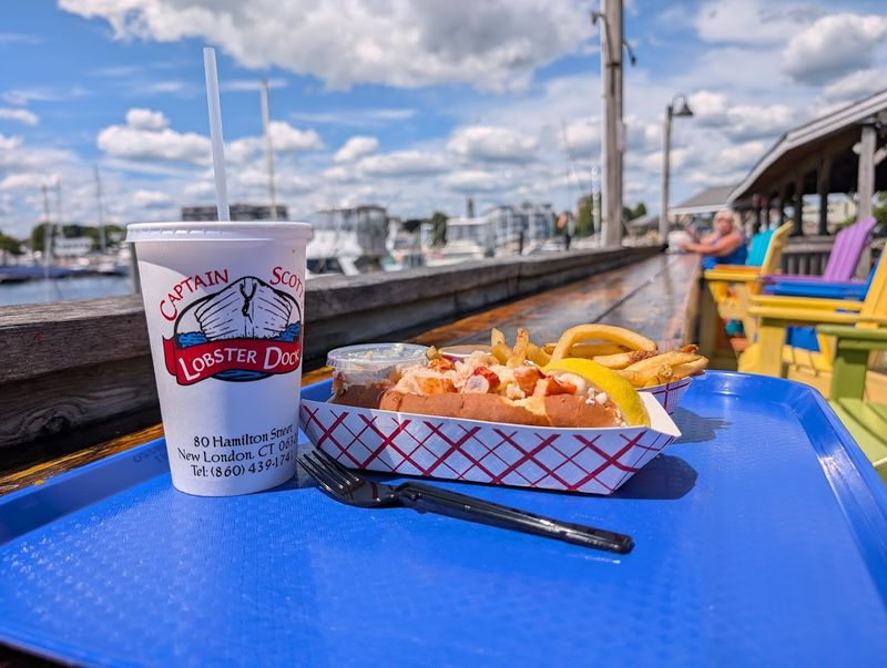 Captain Scott&rsquo;s Lobster Dock 