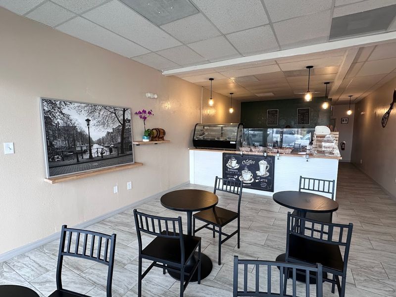 Parisian Treats Bakery - Bradenton, Florida