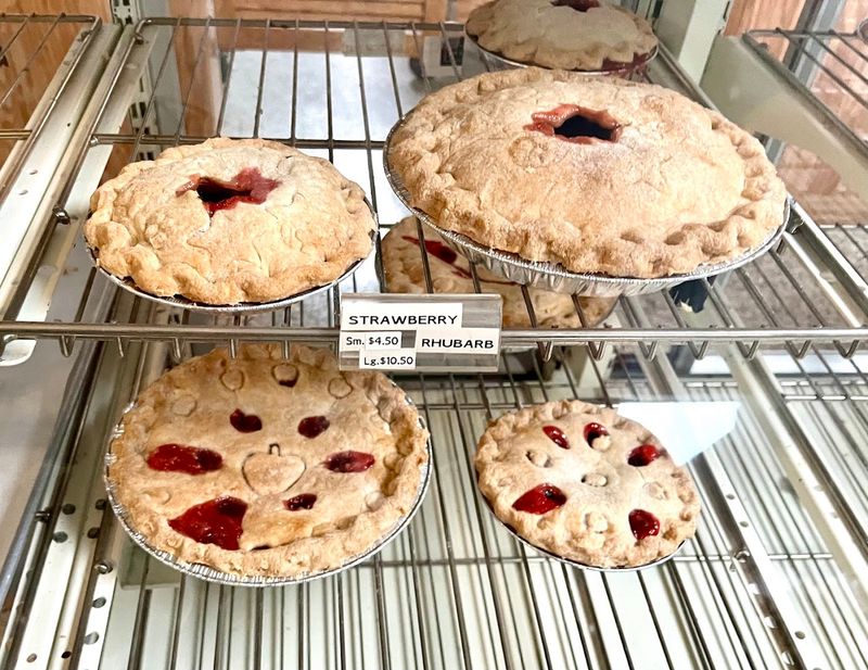 Golden Delight Bakery &mdash; Kalona