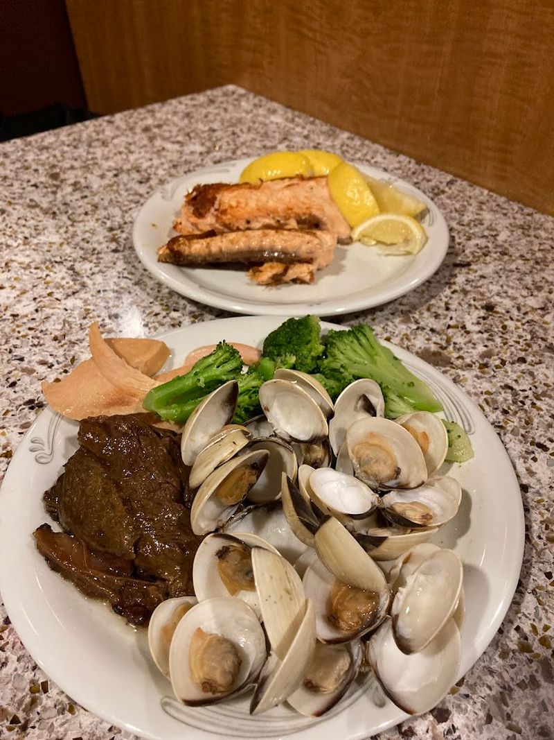 Tuesday Seafood Night Brings Ocean Flavors to Farm Country