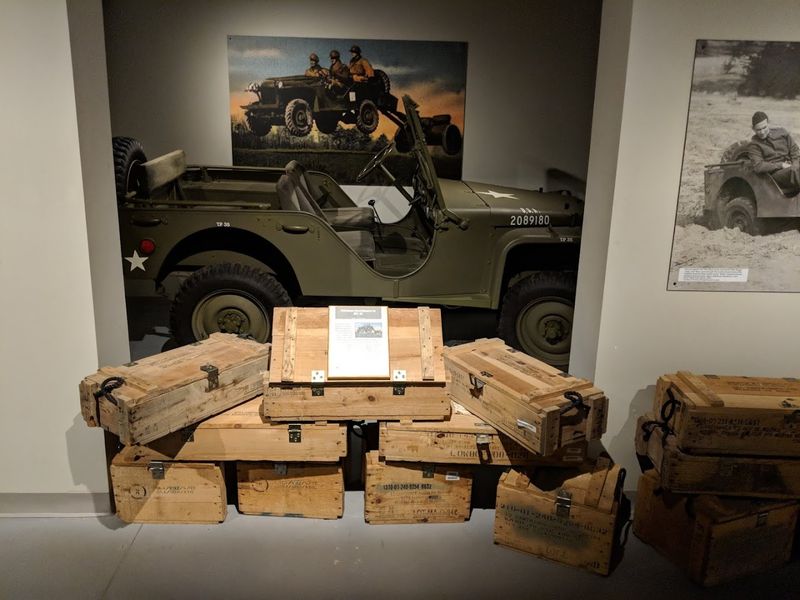What Makes This Experience Feel Different From a Typical Museum Visit