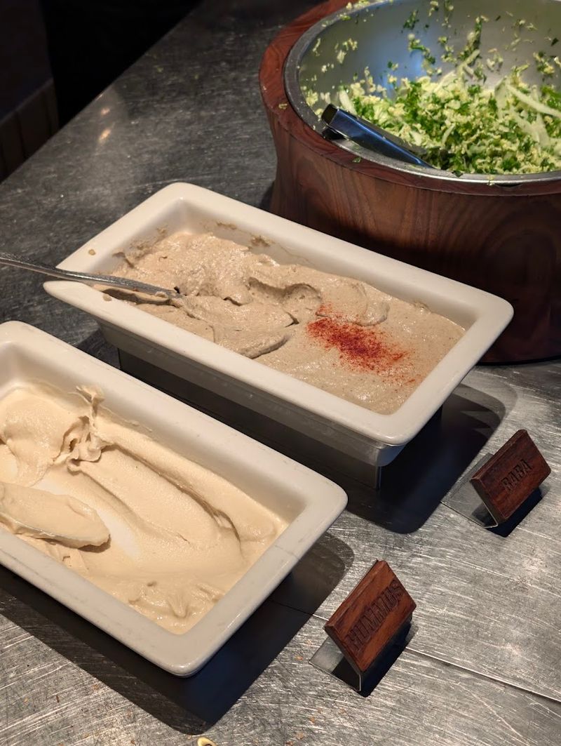 Hummus and Baba Ghanoush Worth Writing Home About