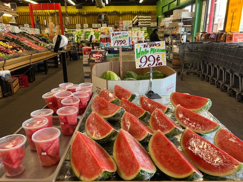 Vito's Italian Market, Revere, Suffolk County