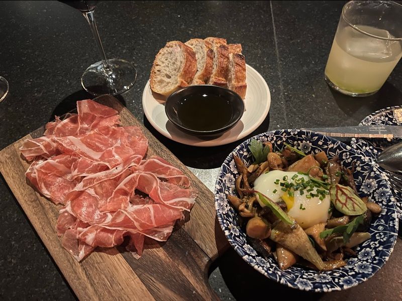 La Bodega