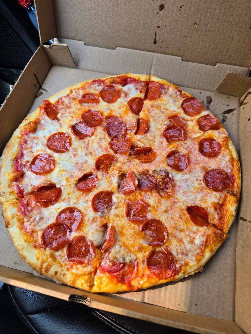 Melo's Pizzeria - Tallahassee, Leon County