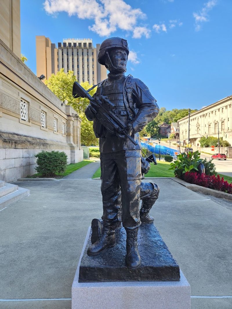 Soldiers & Sailors Memorial Hall Sculptures 
