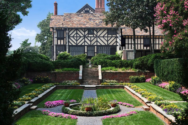 Agecroft Hall and Gardens, Richmond, City of Richmond