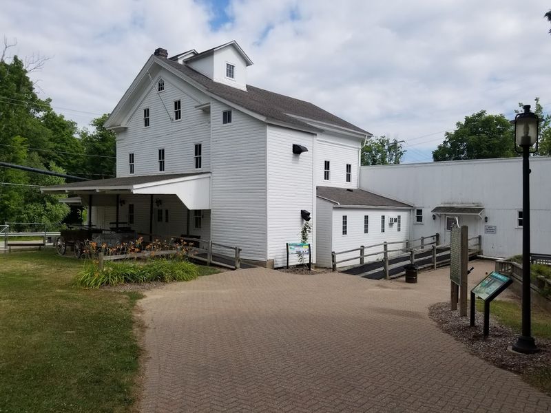 Wolcott Mill Metropark (Ray)
