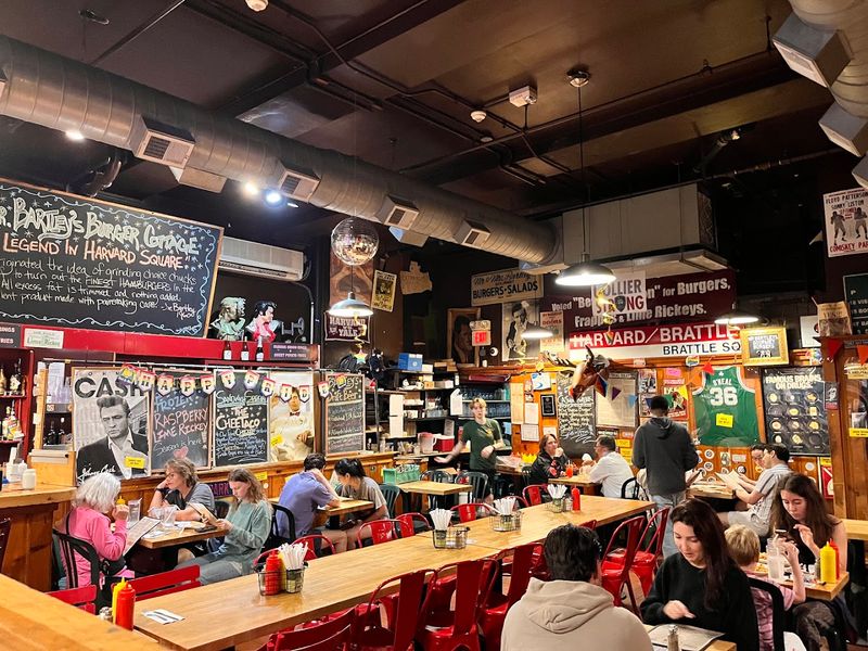 The No-Frills Atmosphere Where Food Comes First