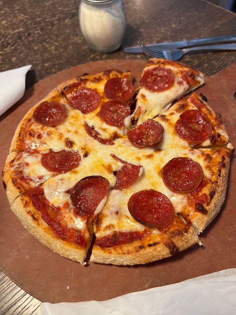 Johnny's Pizza House - Winston-Salem, Forsyth County