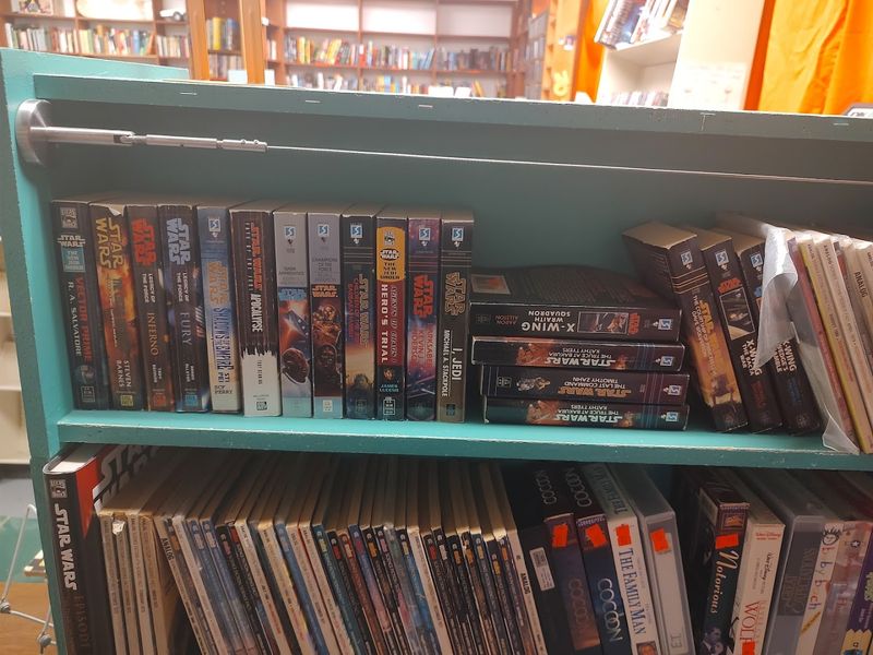 Nice Price Books - Raleigh