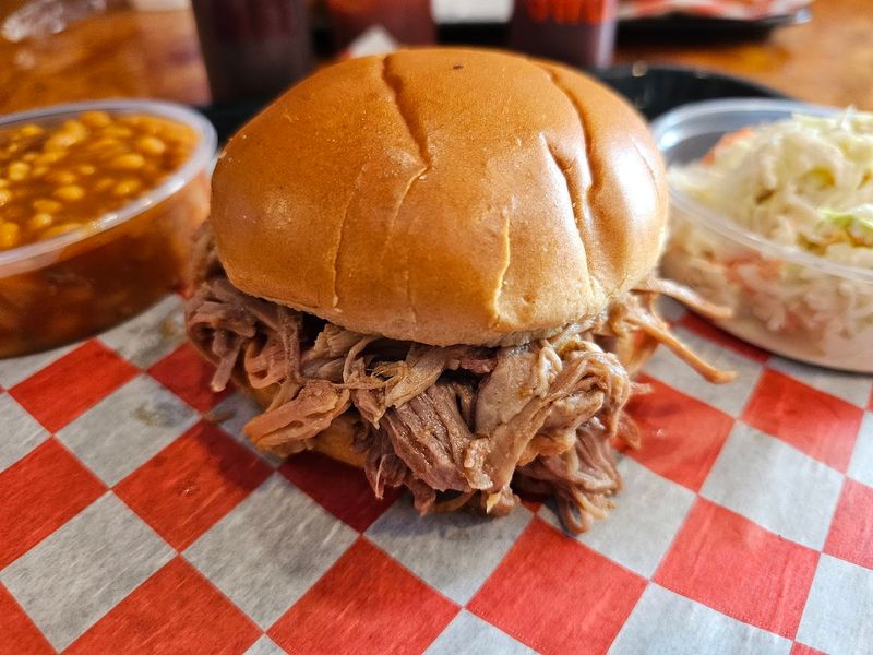 Rudy's Smokehouse - Springfield