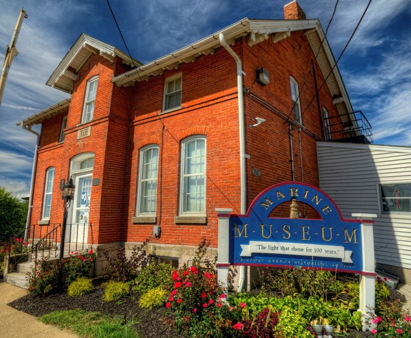Fairport Harbor Marine Museum and Lighthouse