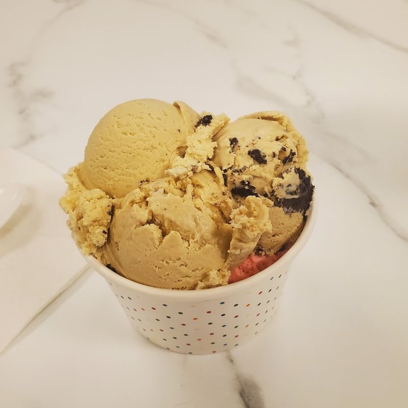 Hartzler Family Dairy Ice Cream Shoppe