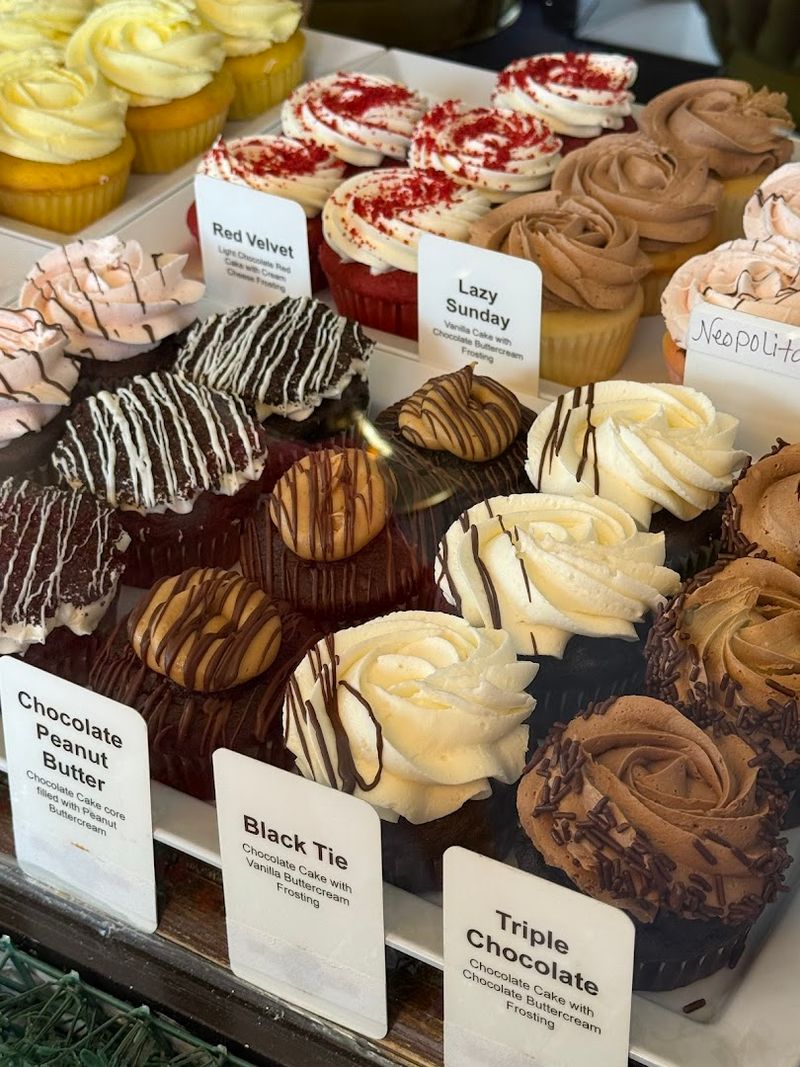 Happy Cakes Bakery - Gainesville, Alachua County