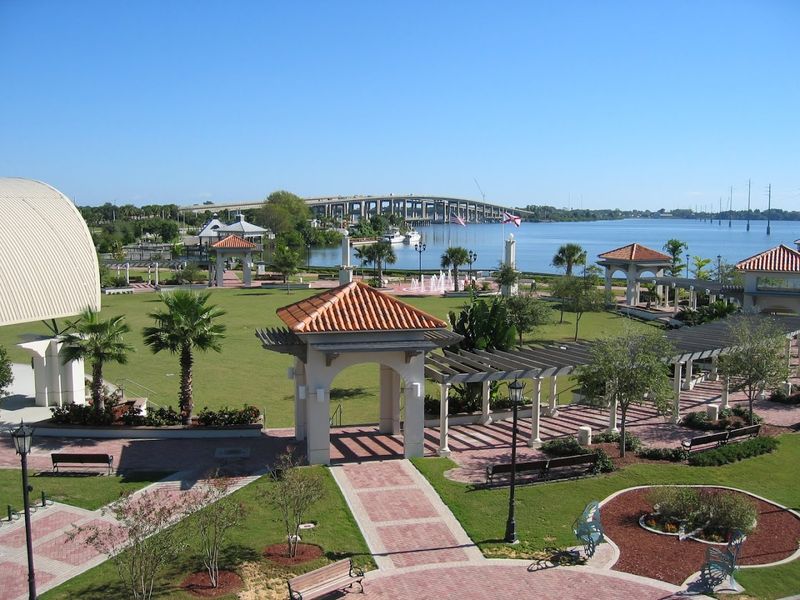 Cocoa Riverfront Park Riverwalk