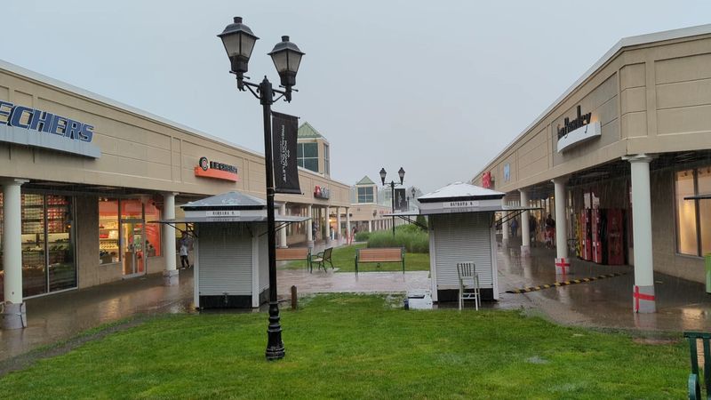 Pocono Premium Outlets (Tannersville)