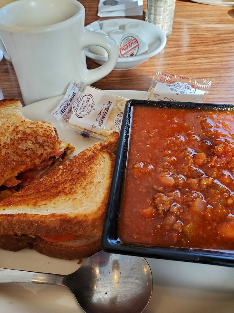 Ainsworth 4 Corners Fuel – Ainsworth