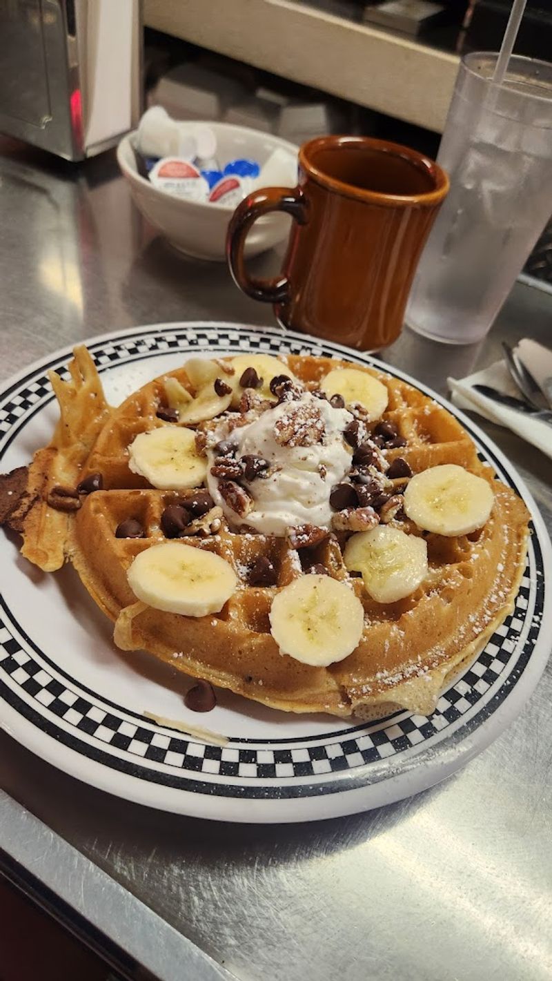Roxy Cafe — Jackson