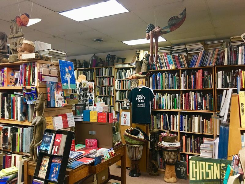Book Beat - Oak Park