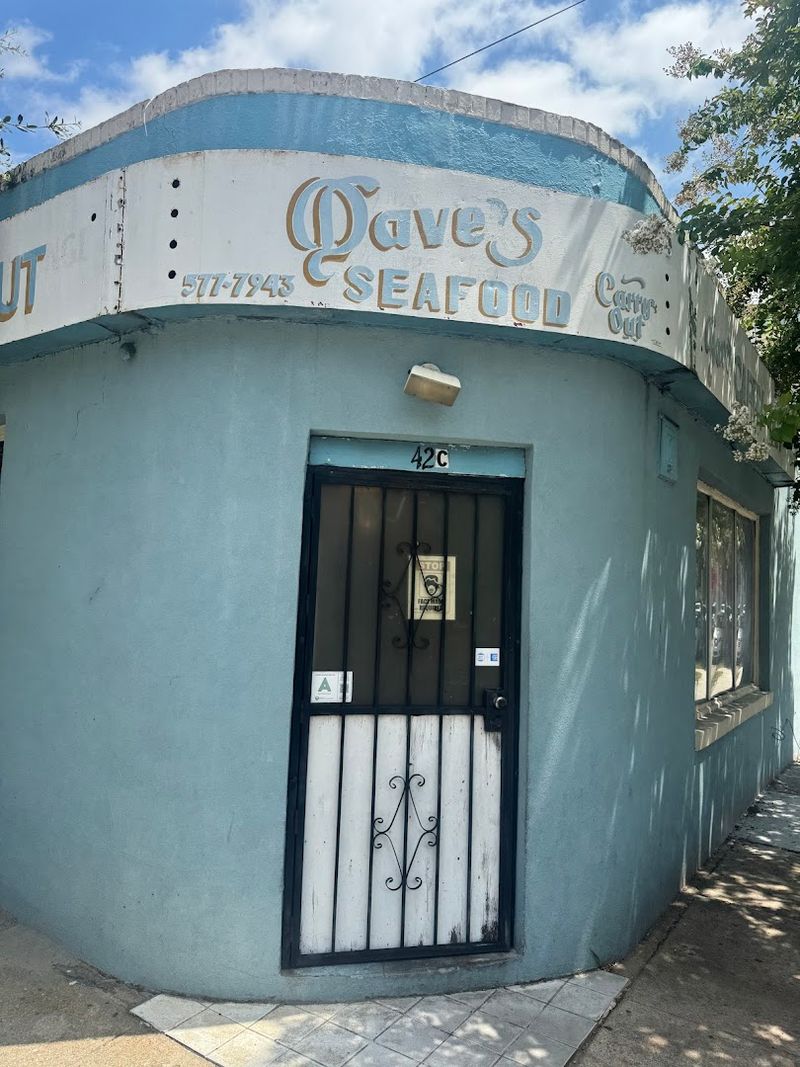 Dave's Carry-Out (Charleston)