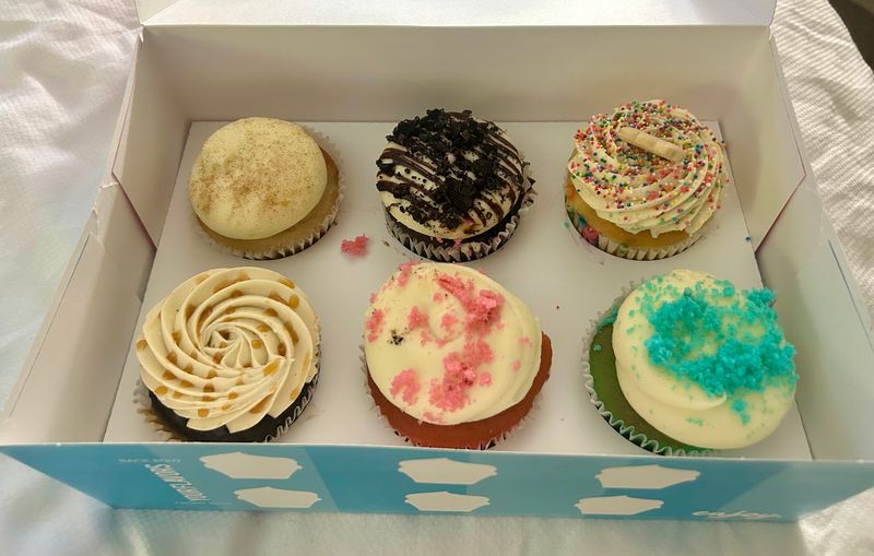 Colossal Cupcakes