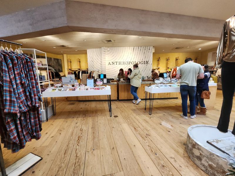 Stony Point Fashion Park