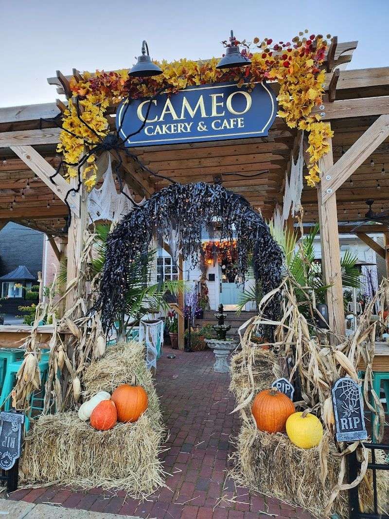 Cameo Cakery And Cafe - Richmond