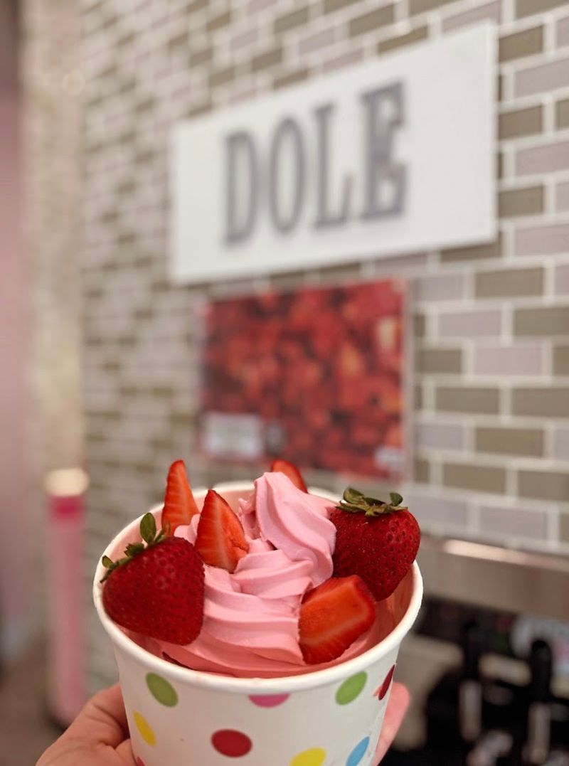 MooMoo Frozen Yogurt