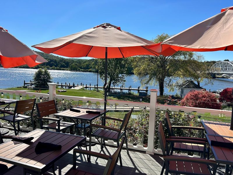 Gelston House (East Haddam)