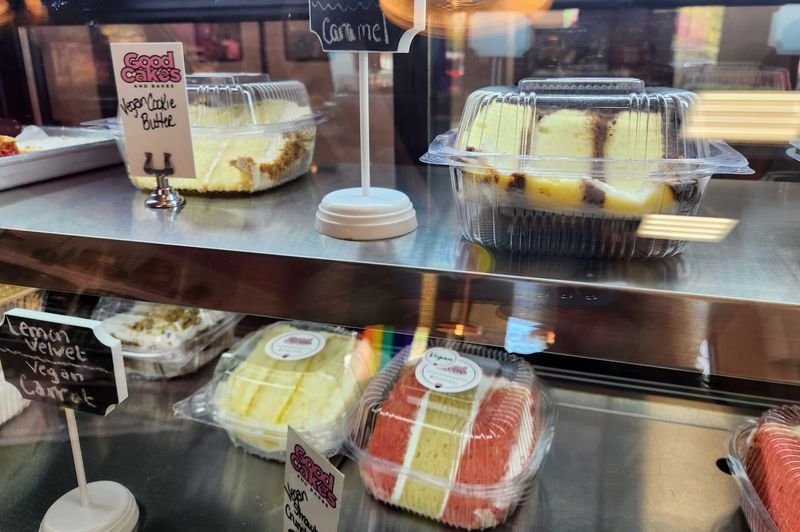 Good Cakes and Bakes