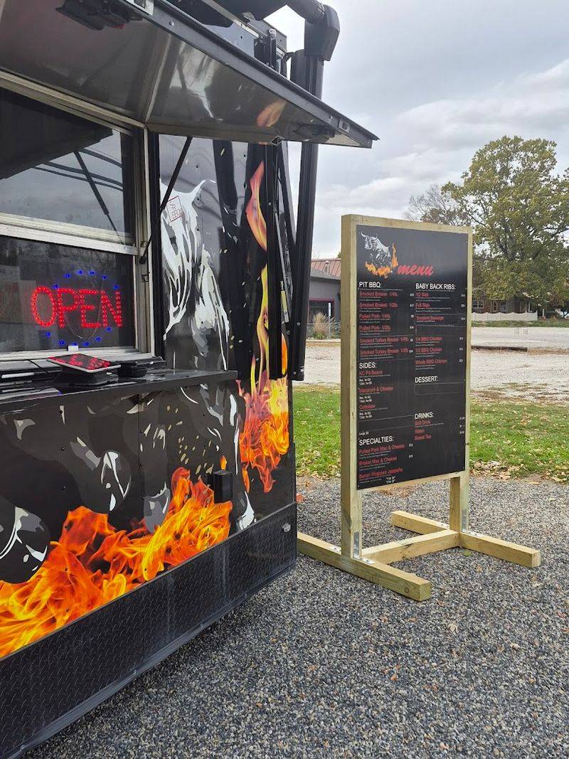 JT Smoke BBQ - New Philadelphia