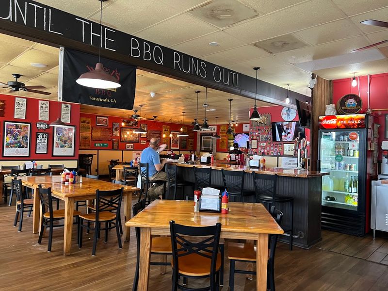 Wiley's Championship BBQ &ndash; Savannah
