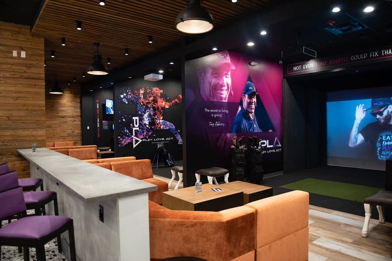 PLAY Sporting Lounge Hollywood – Davie