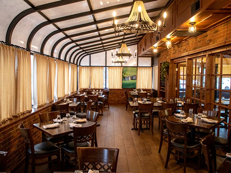 La Fortuna Bar & Restaurant