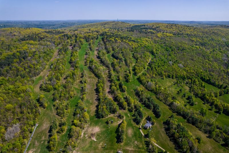 Mohawk Mountain Ski Area 