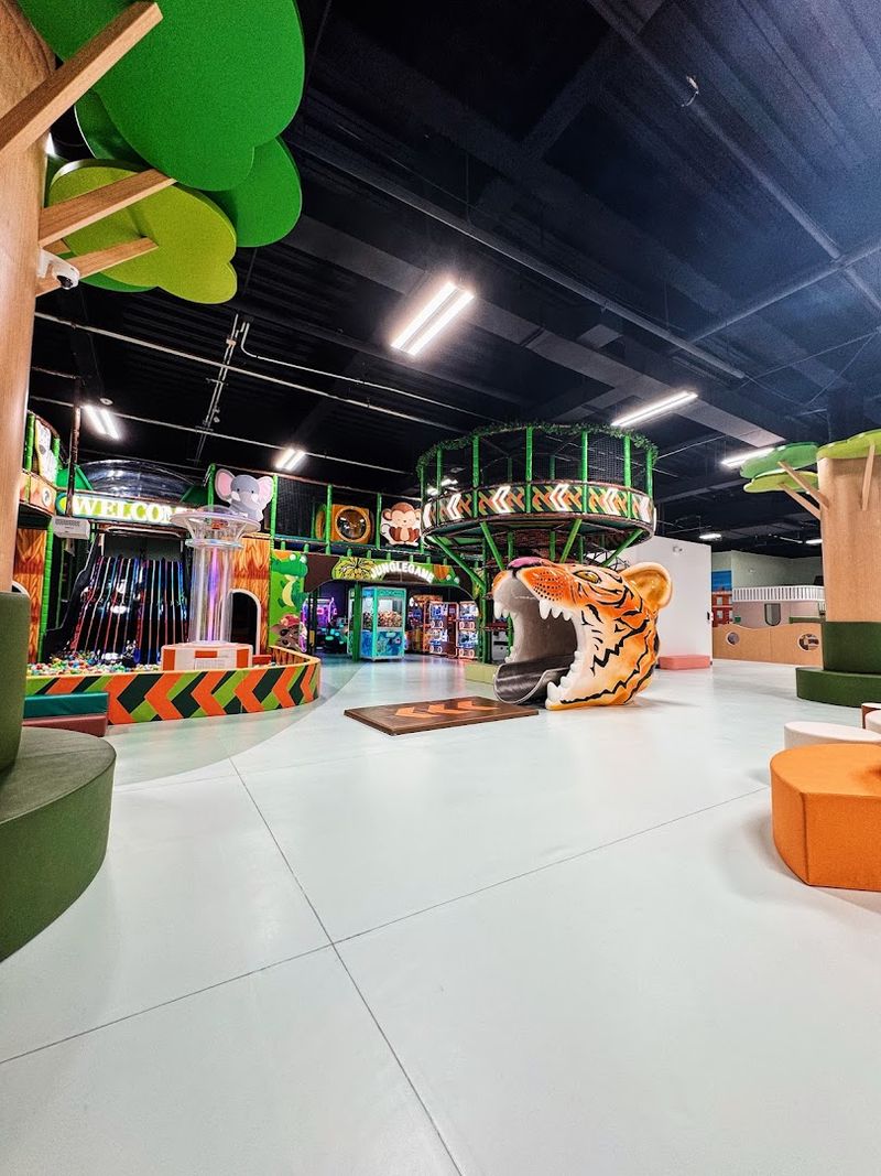 The Tree House Indoor Playground & Cafe (Pompano Beach)