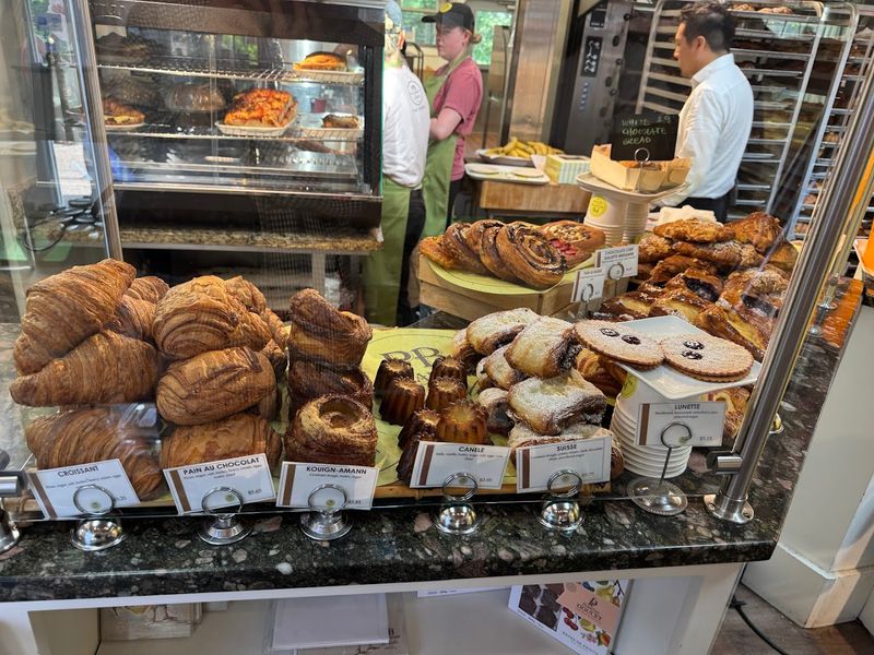 PB Boulangerie Bistro