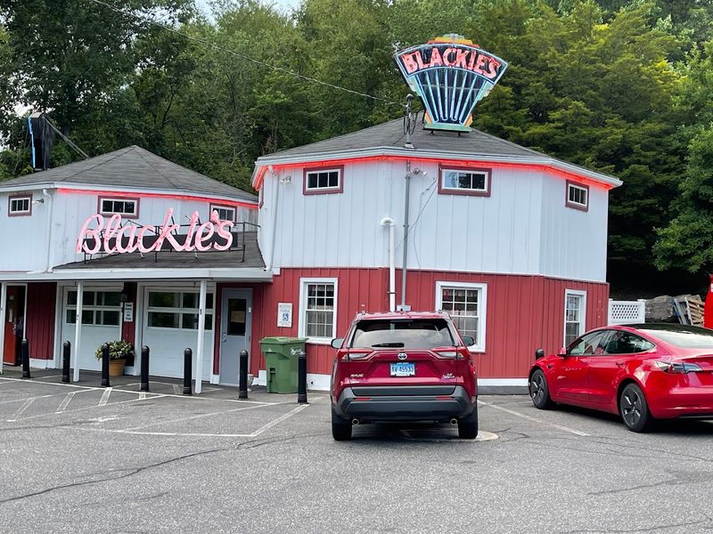 Blackie&rsquo;s Hot Dog Stand - Cheshire