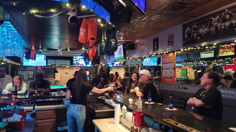 The Frog Sports Bar & Grill &ndash; Virginia Beach