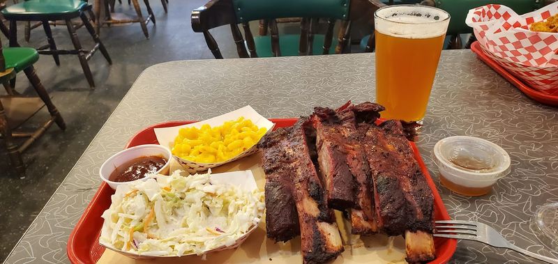 Redbones - Somerville, Middlesex County