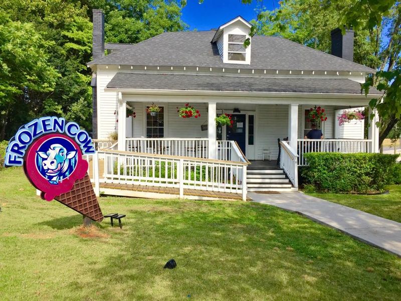 Frozen Cow Creamery (Kennesaw)