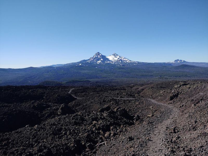 Ancient Lava Flows Rewrote the Landscape