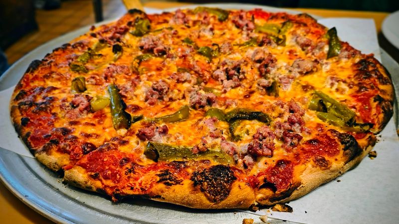 Roseland Apizza - Derby, New Haven County
