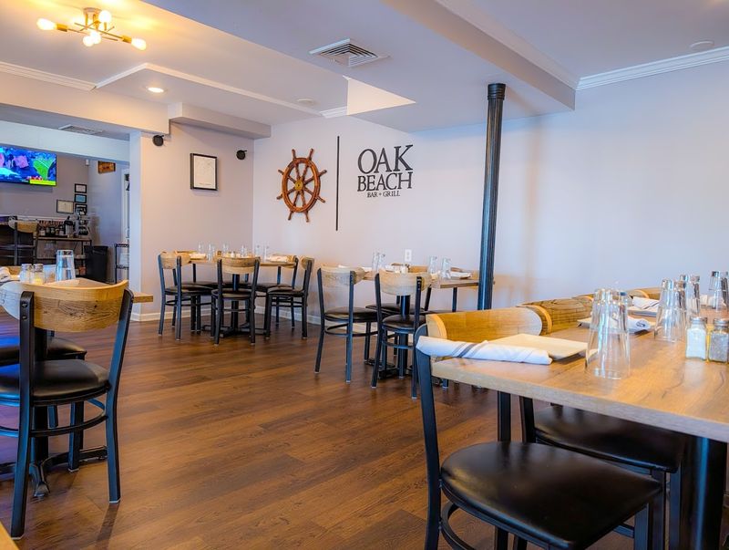 Oak Beach Bar + Grill