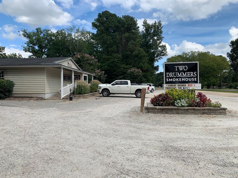 Two Drummers Smokehouse &mdash; Toano, Virginia