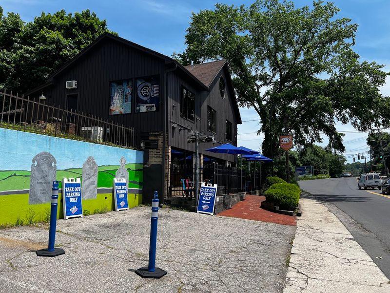 TK's American Cafe – Danbury